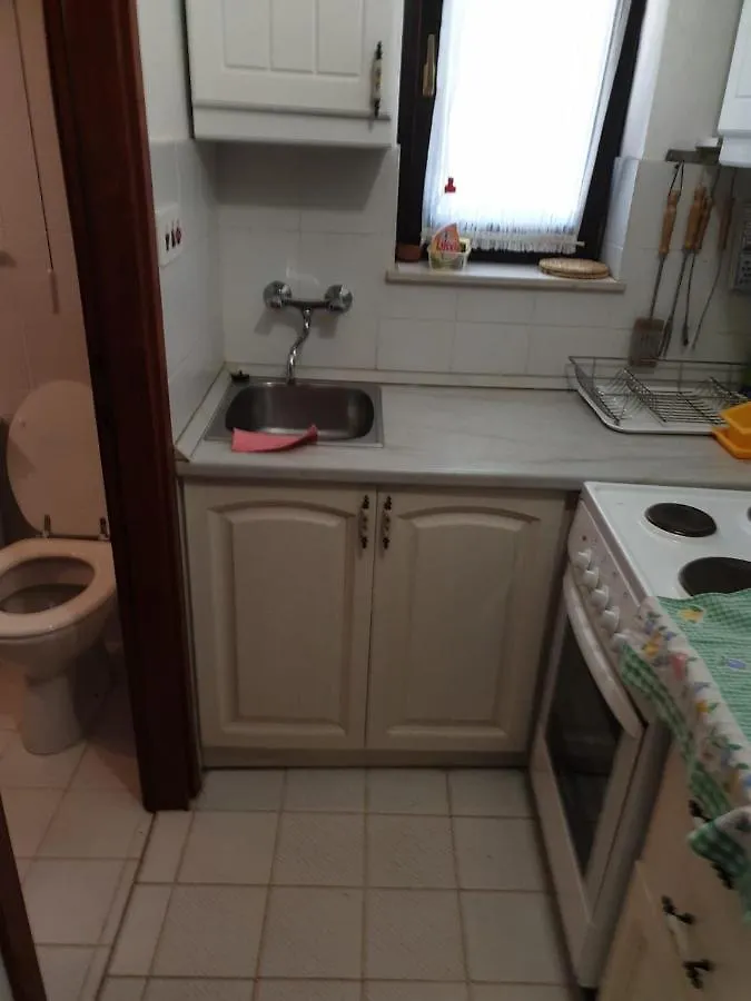 Beachfront Apartment 4526-2 Punat