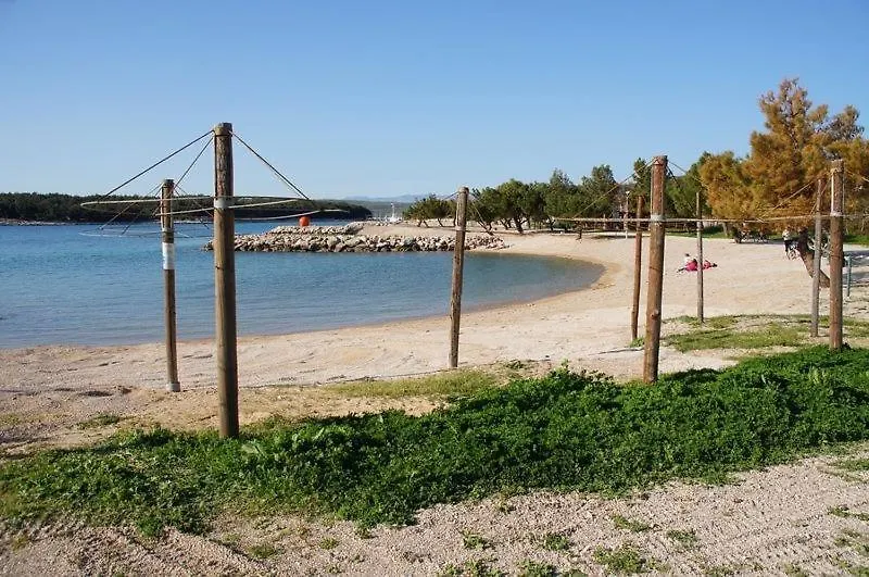 Beachfront Apartment 4526-2 Punat