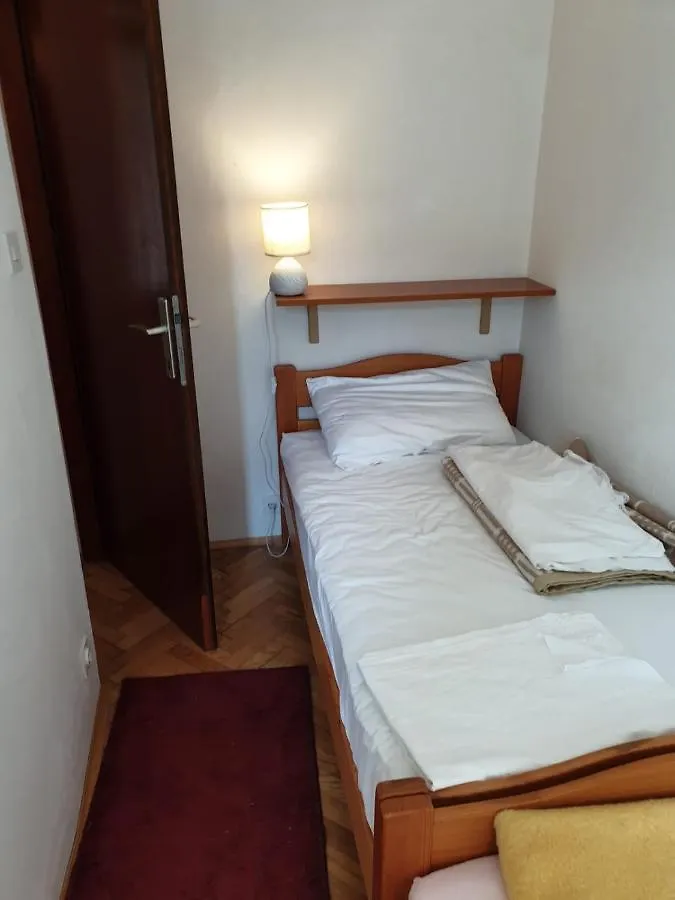 Beachfront Apartment 4526-2